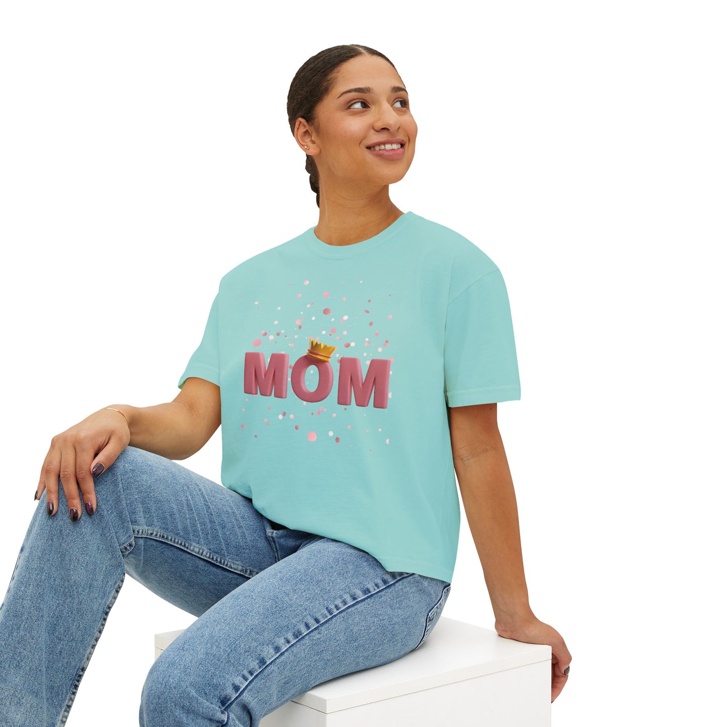 Mom Crown Boxy Tee - Stylish Women's T-Shirt for Mother's Day