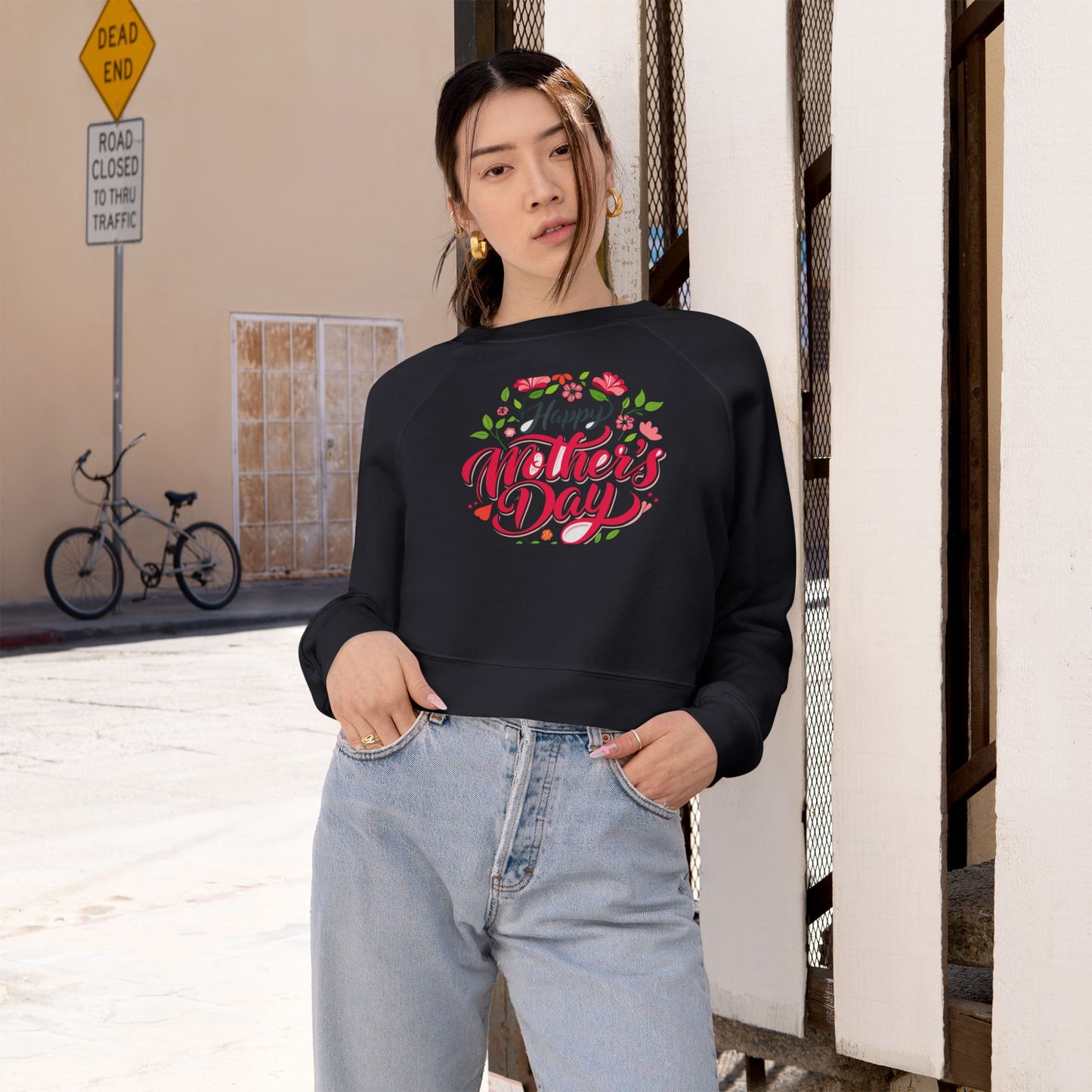Happy Mother's Day Women's Cropped Fleece Pullover - Stylish and Cozy Gift